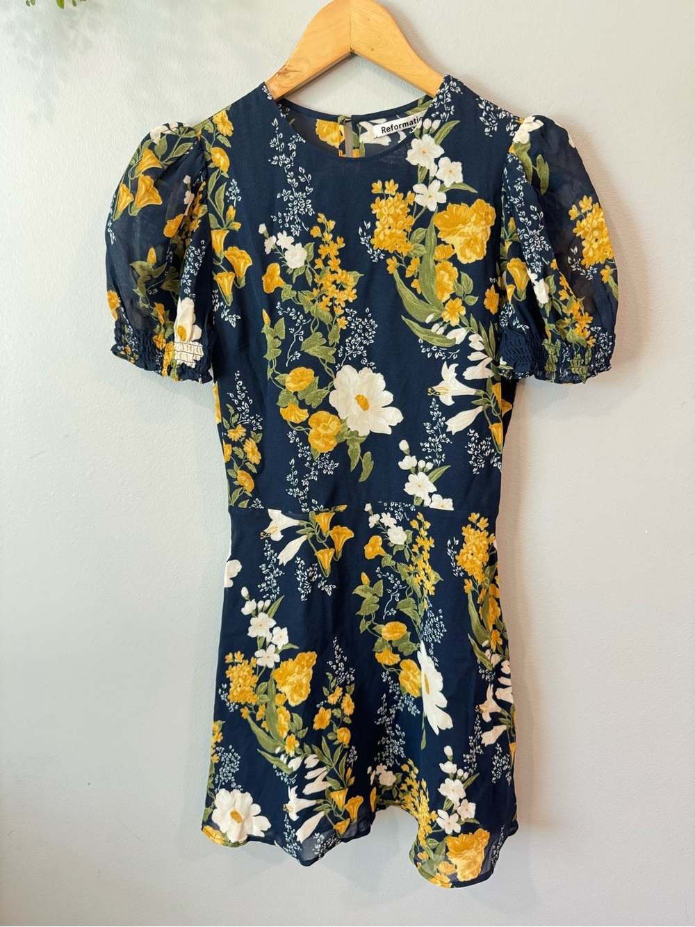 Reformation Navy Floral Short Dress with Puff Shoulders Sz 0